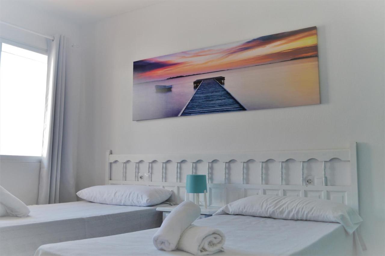 Apartamentos Cana Sofía Cala Llonga  Exterior foto