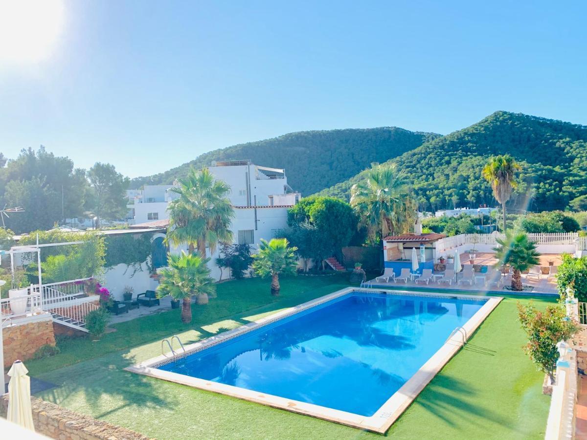 Apartamentos Cana Sofía Cala Llonga  Exterior foto