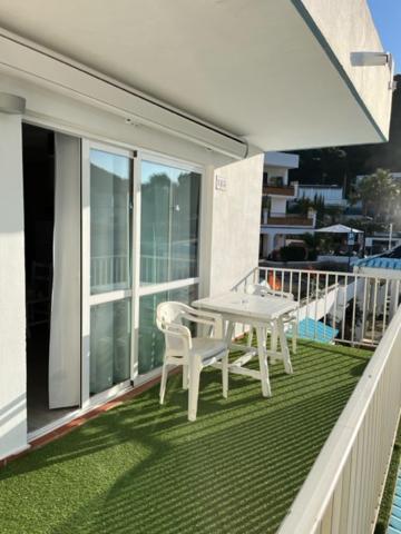 Apartamentos Cana Sofía Cala Llonga  Exterior foto